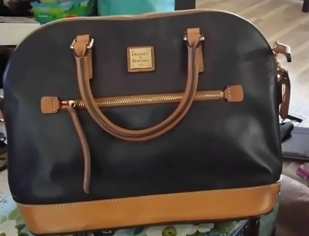 DOONEY & BOURKE Wexford Leather Domed Satchel in Navy Blue EX++